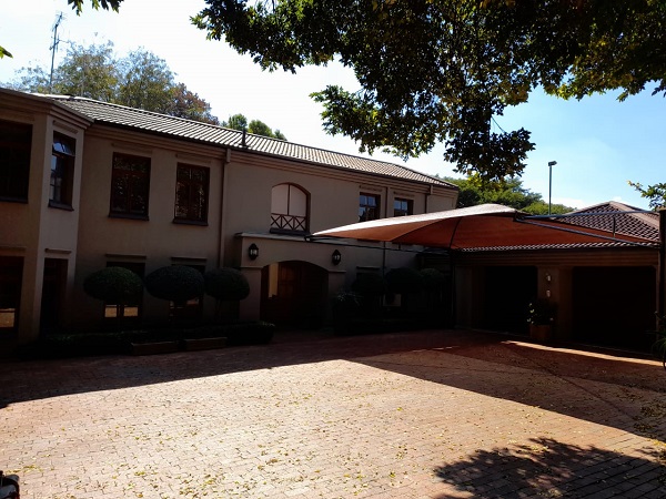 Ultra Carports - Commercial, Residential, Industrial